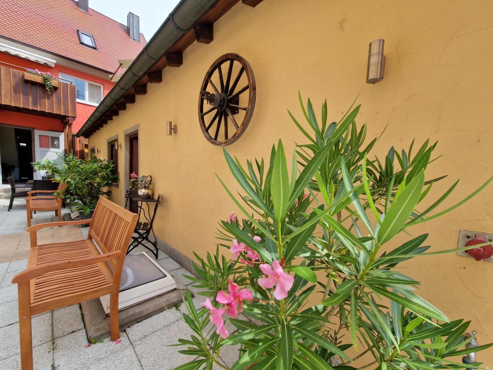 Laurentius Boutique-Hotel & Restaurant Weikersheim Dış mekan fotoğraf